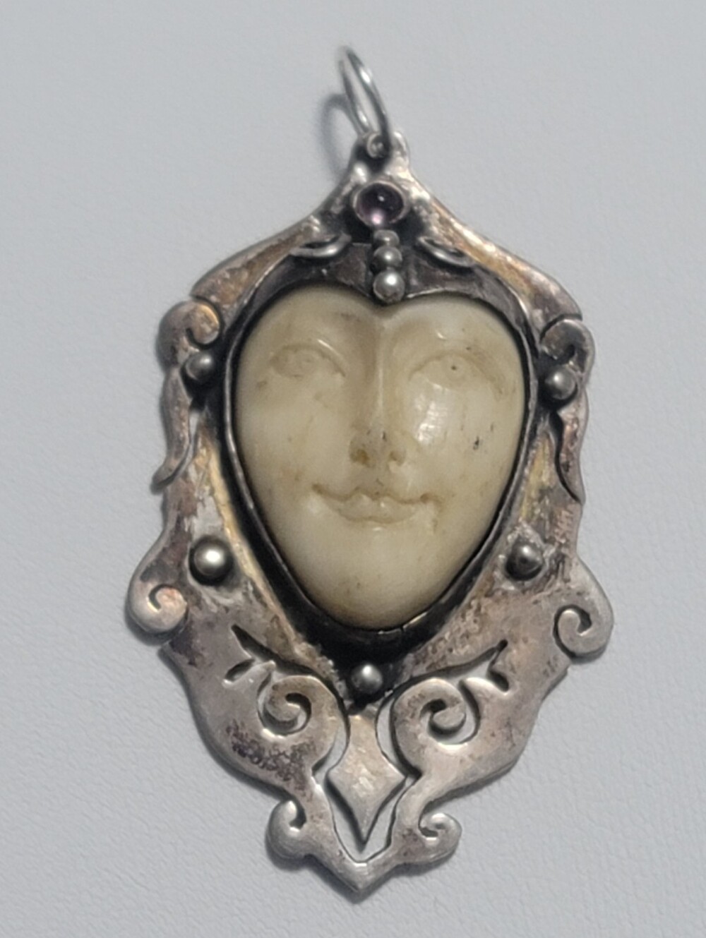 Vintage Carved Bali Style Goddess Face With Garnet Sterling Silver Pendant 925